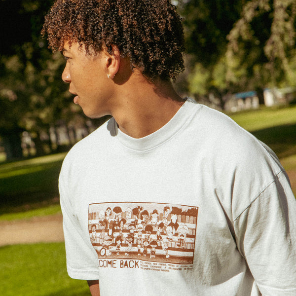 WELCOME BACK GRAPHIC TEE - WASHED GREY
